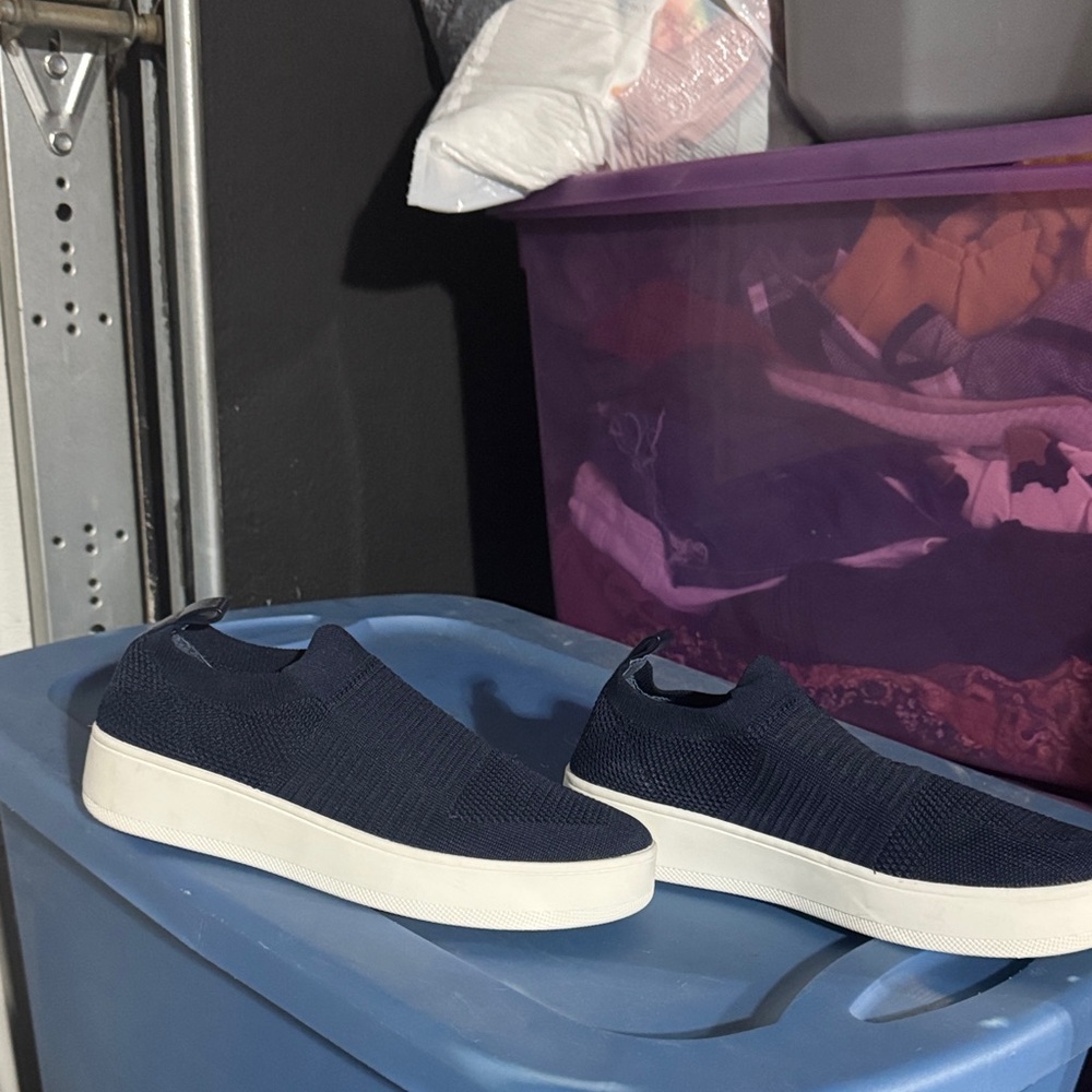 Steve Madden Navy Slip-On Sneakers